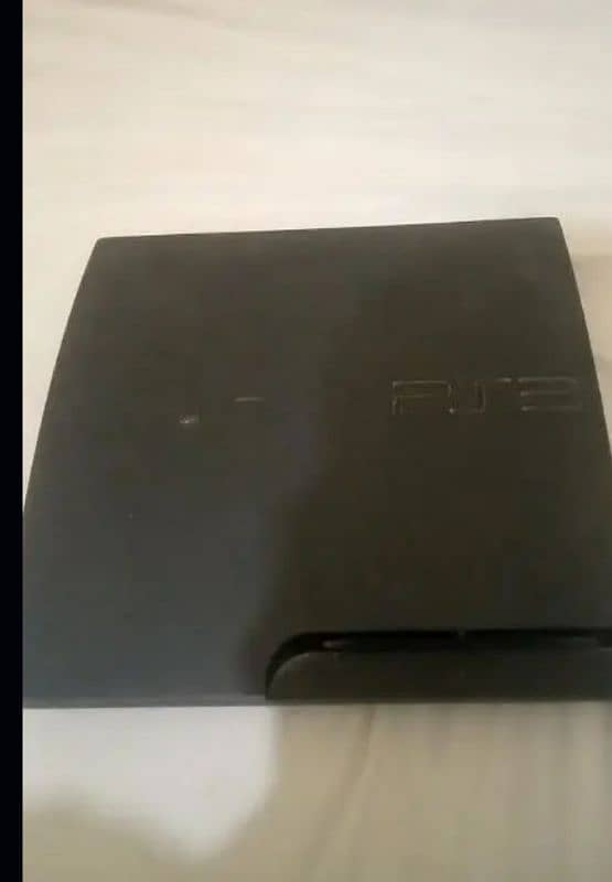 playstation 3 entertainment  with two CD (free) 10 by 10 condition 0