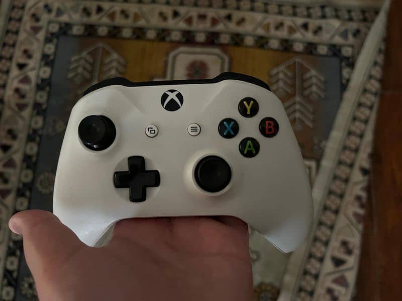 Xbox one s 4