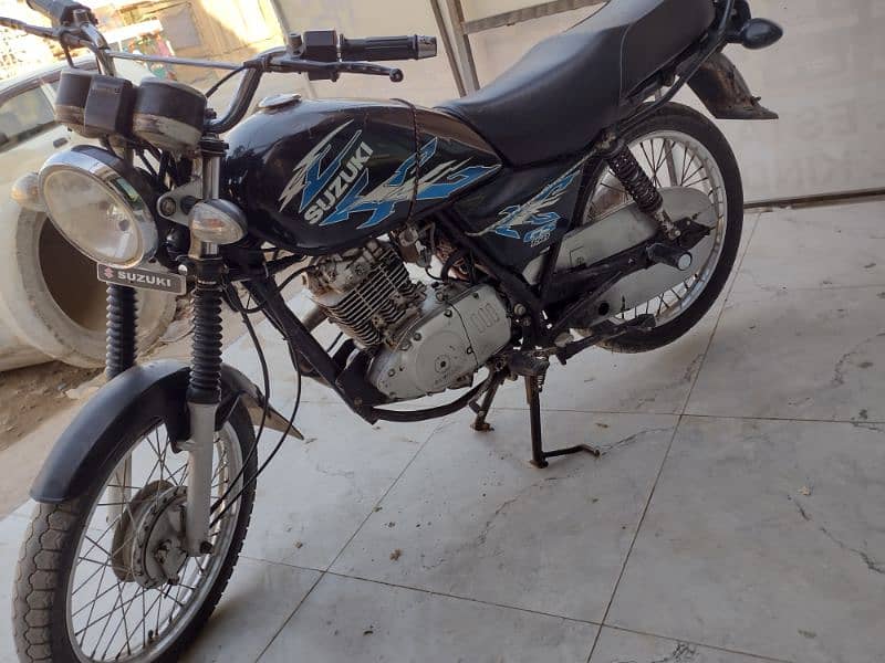 good condition Suzuki 150.45fuel average 2