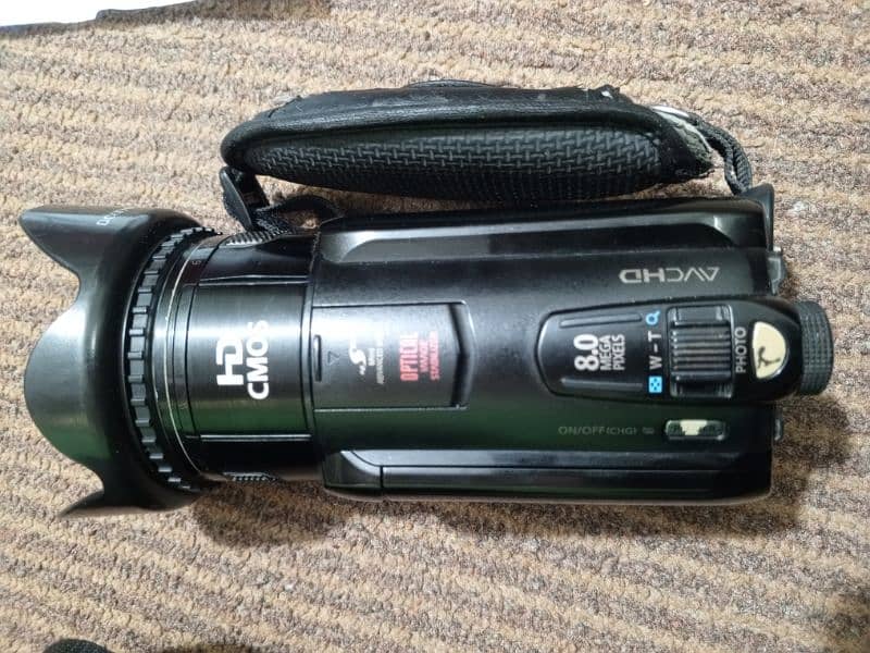 Canon HD IVIS HFS11 1