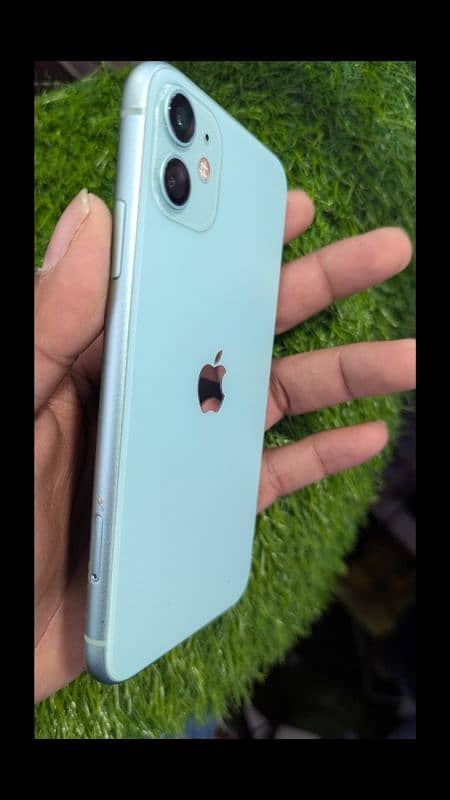 iphone 11 128GB pta approved 5