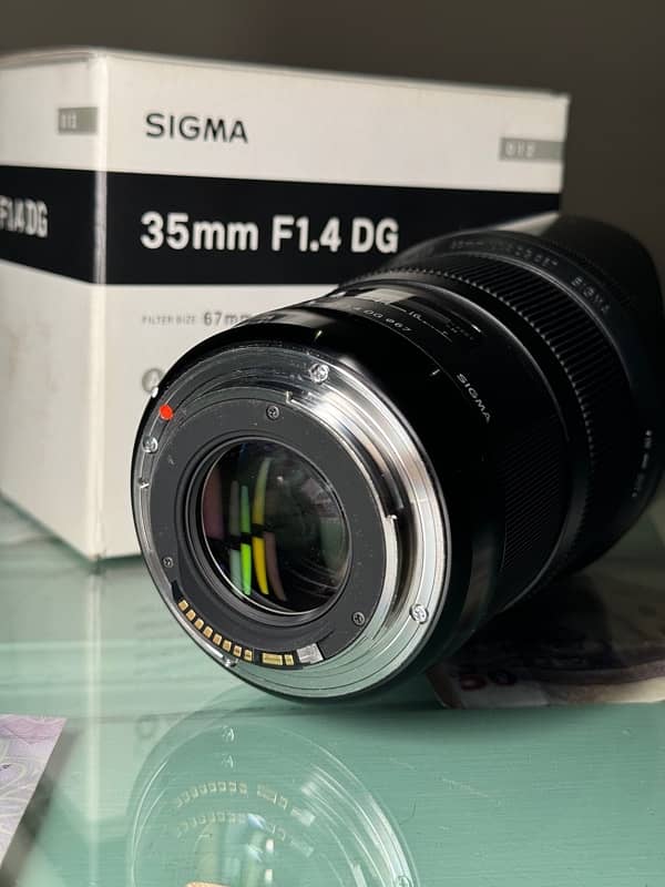 Sigma 35mm F1.4 DG HSM for canon mount 2