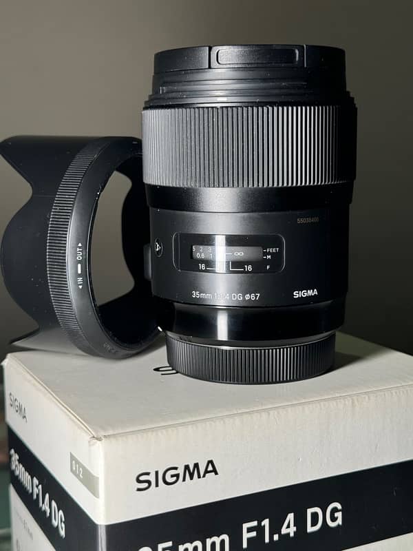 Sigma 35mm F1.4 DG HSM for canon mount 4