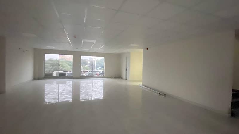 16 Marla Commercial Floor For Rent Near ShaukatKhanum Johar Town Lahore 1