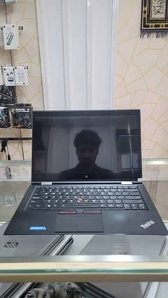 LENOVO THINKPAD X1 YOGA 2in1 , I7 6TH GENERATION ,16GB RAM 256 GB SSD