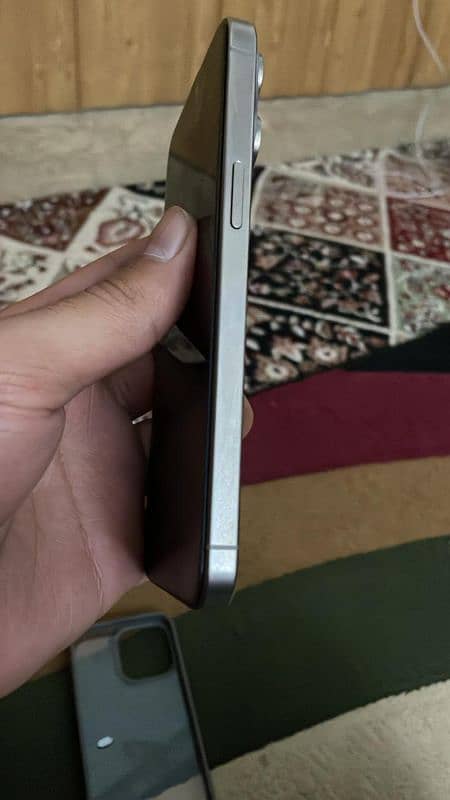 iPhone 15 pro Max 256gb non PTA 3