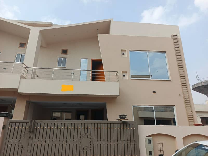 7 MARLA BRAND NEW HOUSE AVAILABLE FOR SALE IN USMAN BLOCK BAHRIA TOWN 0