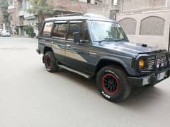 Mitsubishi Pajero 1989