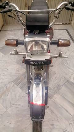 Honda CD 70 . . . . Show room data 27.7. 2022. . .