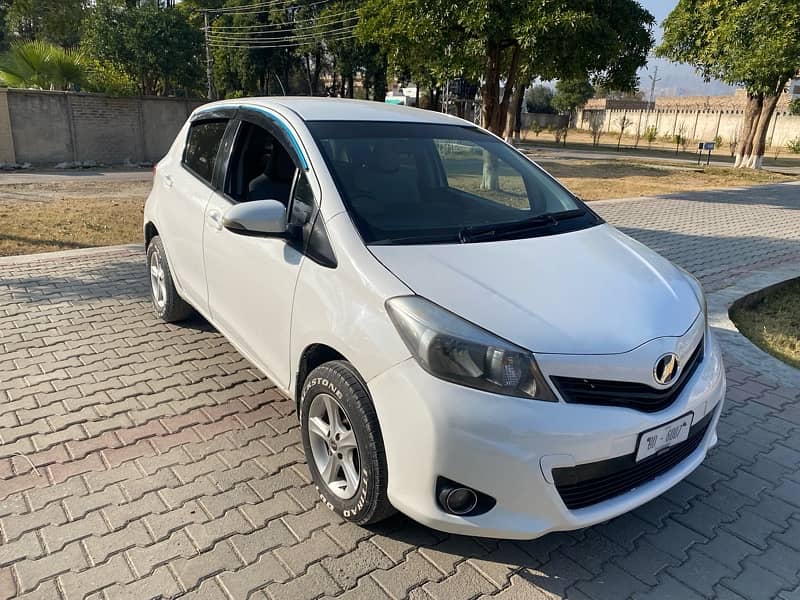 Toyota Vitz 2013 2