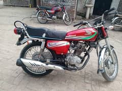 Honda 125 13 model genuine Tanki tapy good condition