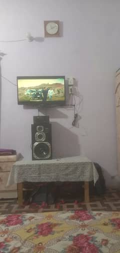 Samsung LCD with sony amplifier pioneer private 3way wofer Speaker