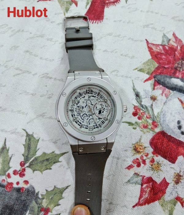 Hublot watch for sale 03153394804 2