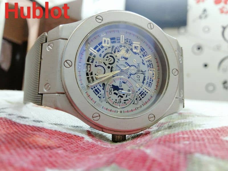 Hublot watch for sale 03153394804 3