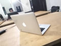 MacBook