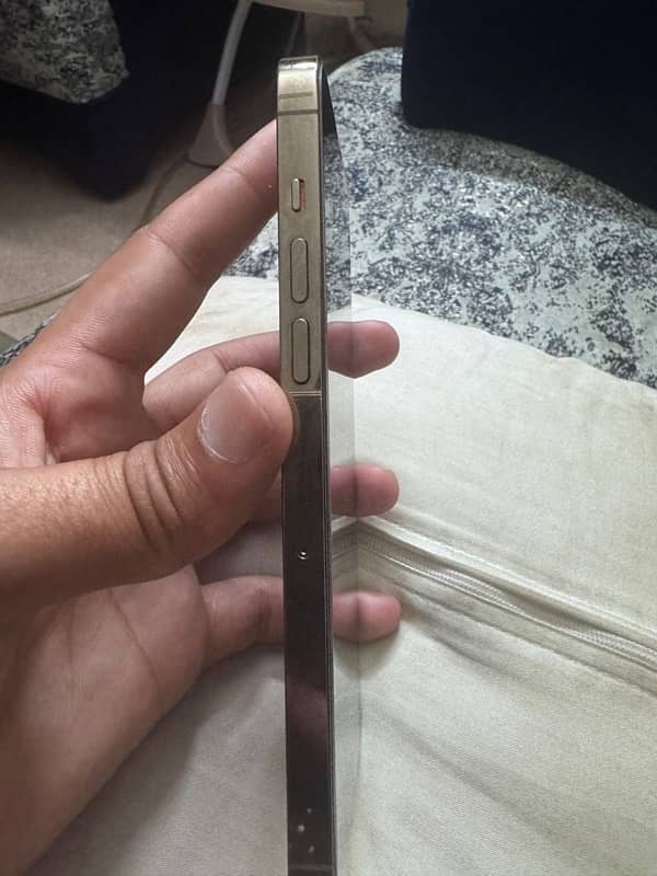 Iphone 14 pro max for sale - Non PTA 4