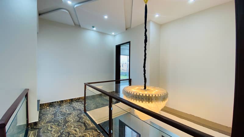 Brilliant Design House For Sale In DHA Phase 7 Lahore 22