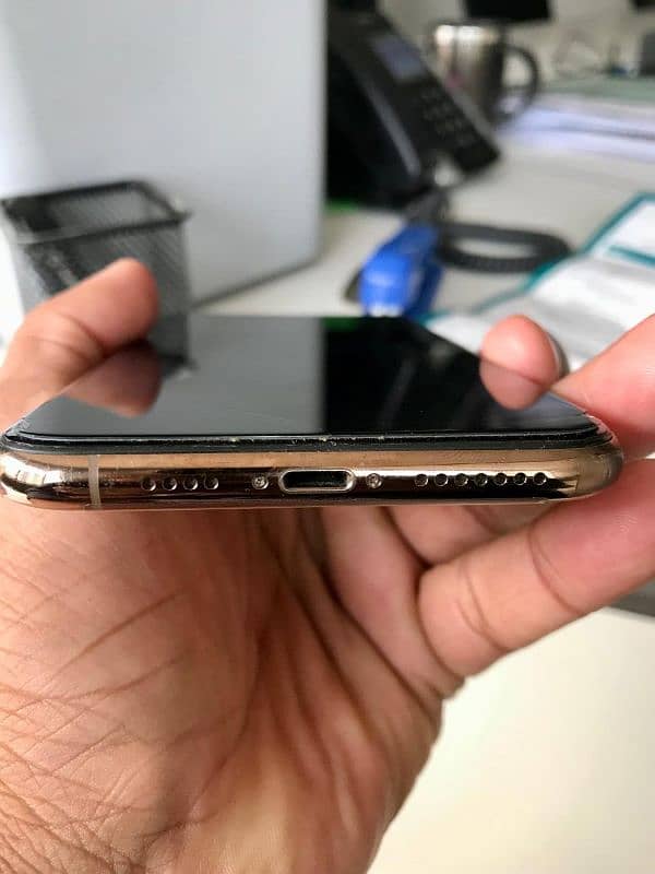 iPhone 11 Pro max 7