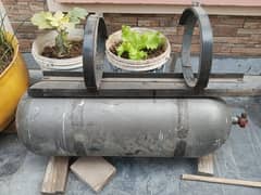 CNG Kit/LPG kit with Cylinder 10/10 Condition