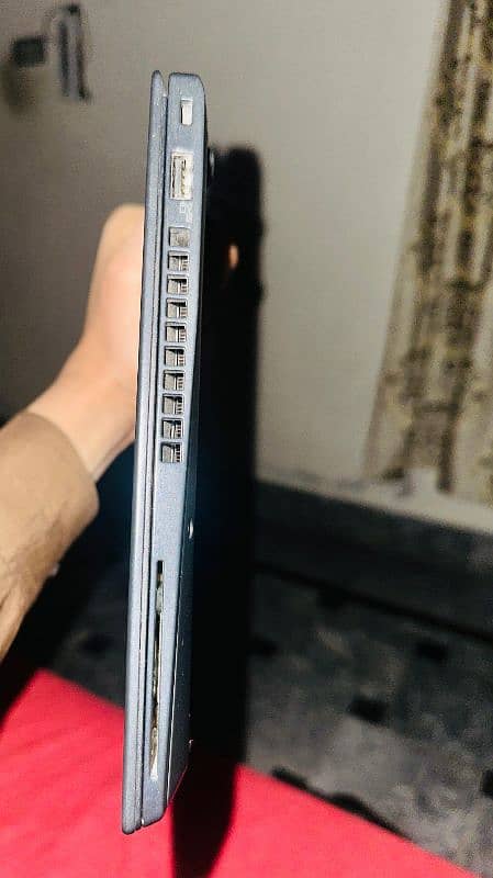 Lenovo core i5, 8th Generation,280X,  16GB RAM 256GB SSD 3