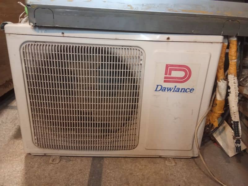 Dawlance 1 ton split Ac H zone model 4