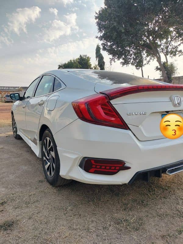 Honda Civic Oriel 2017 1