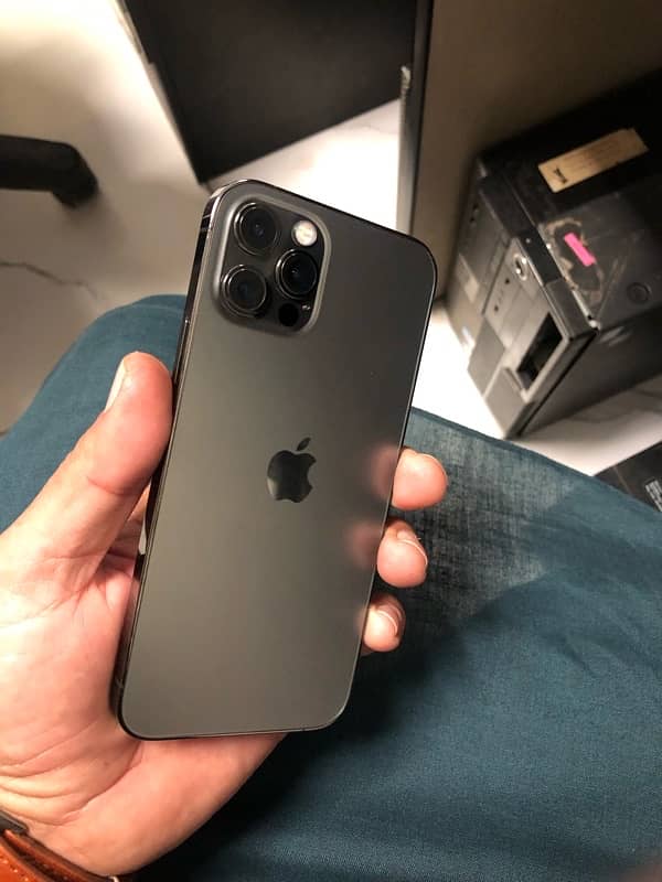 iphone 12 pro 512 GB 5