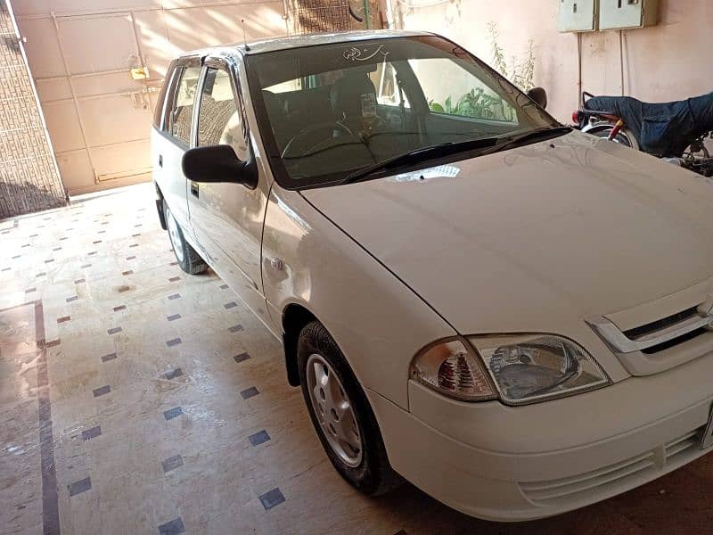 Suzuki Cultus VXR 2013 (Saloon) 2