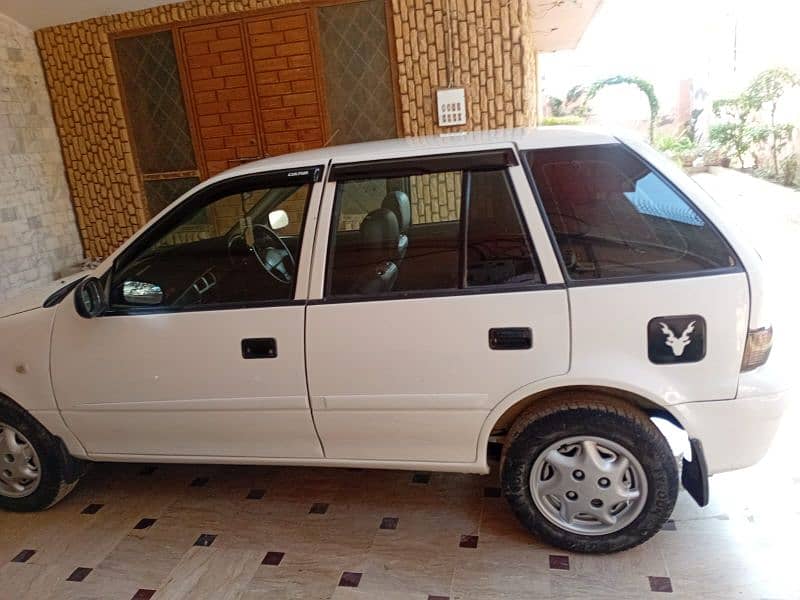 Suzuki Cultus VXR 2013 (Saloon) 9