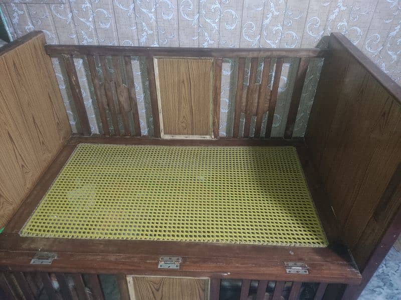 URGENT Sale baby cot Top quality wood full heavy 1