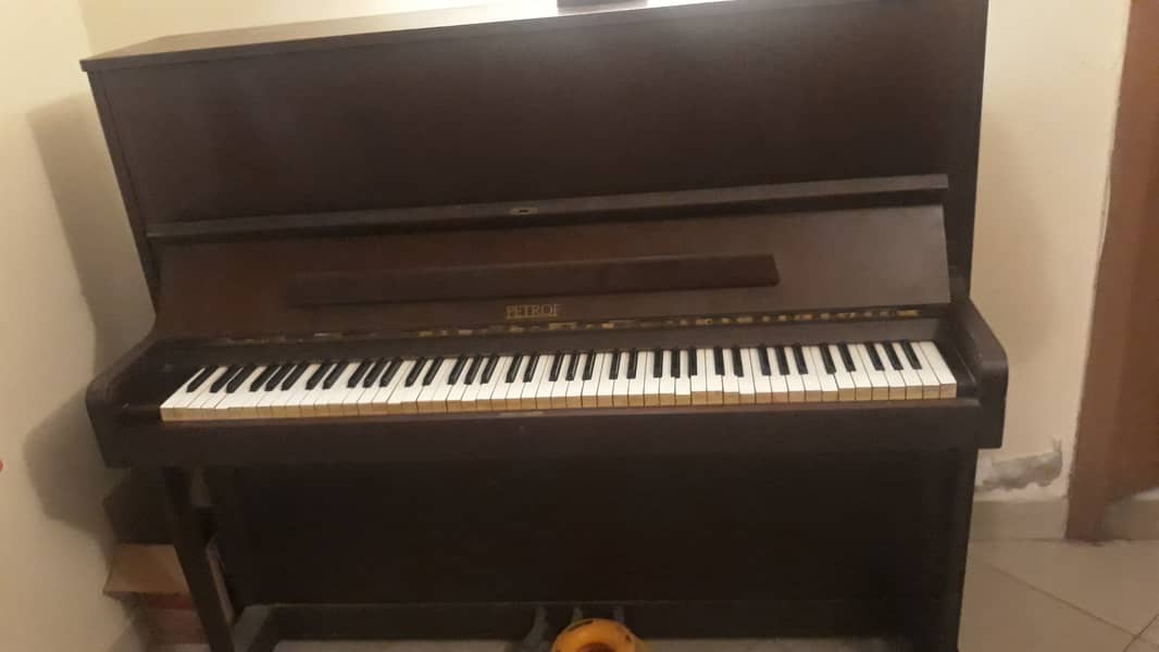 Petrof Piano 0