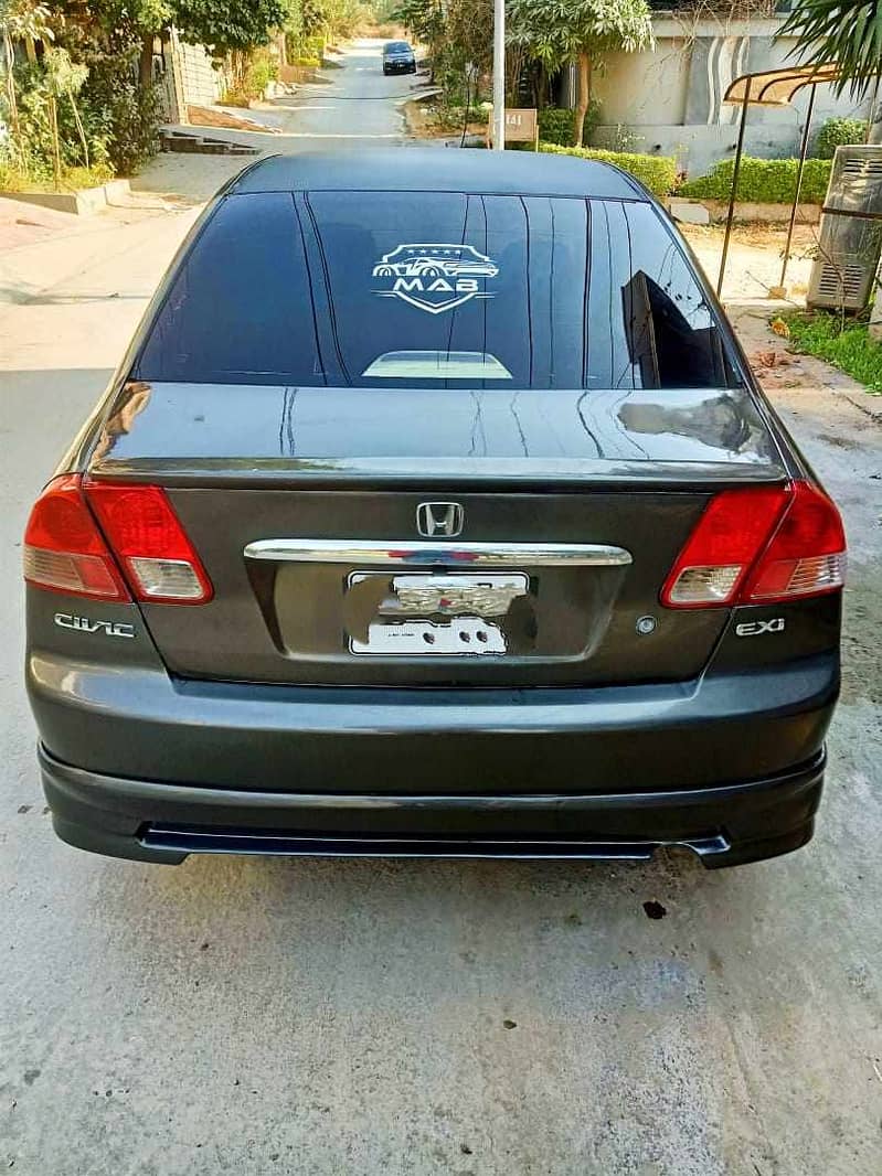 Honda Civic EXi 2005 9