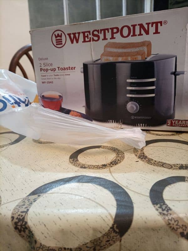 Toaster just like New Condition 6