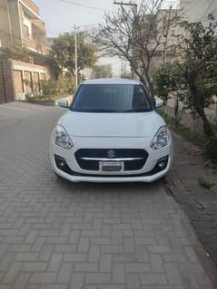 Suzuki Swift GL CVT 2022/2023