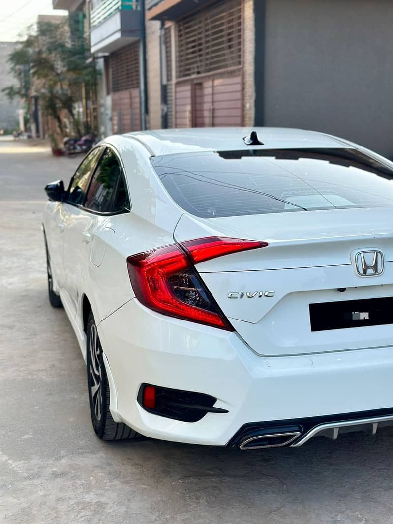 Honda Civic Oriel 2018 2