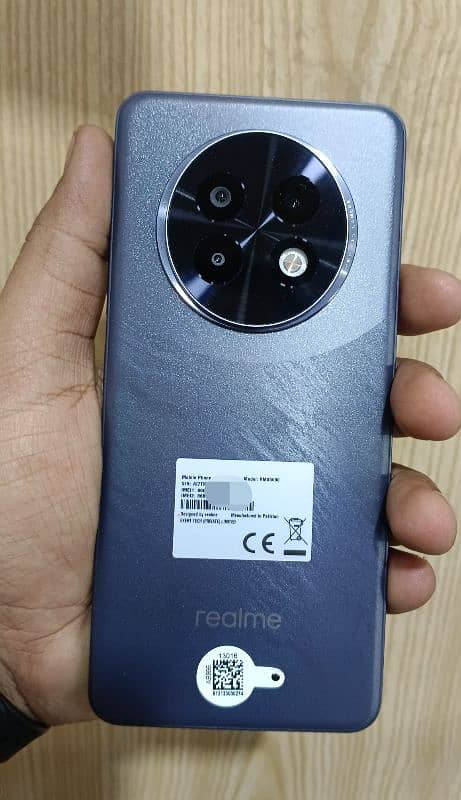 Realme 13+   . 12/256 2