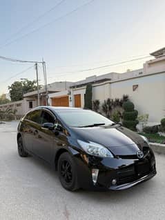 Toyota Prius 2011/15 G Touring Full Original no touchups