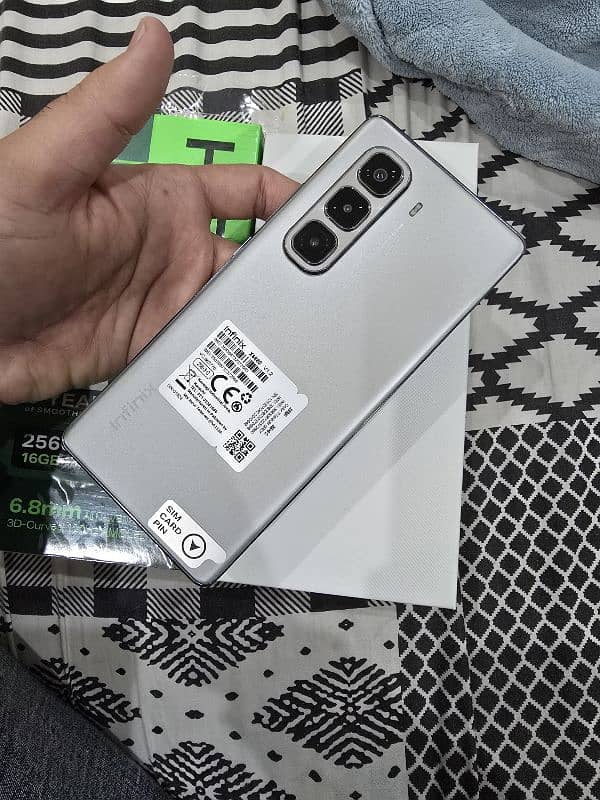 Infinix Hot 50 Pro Plus 4