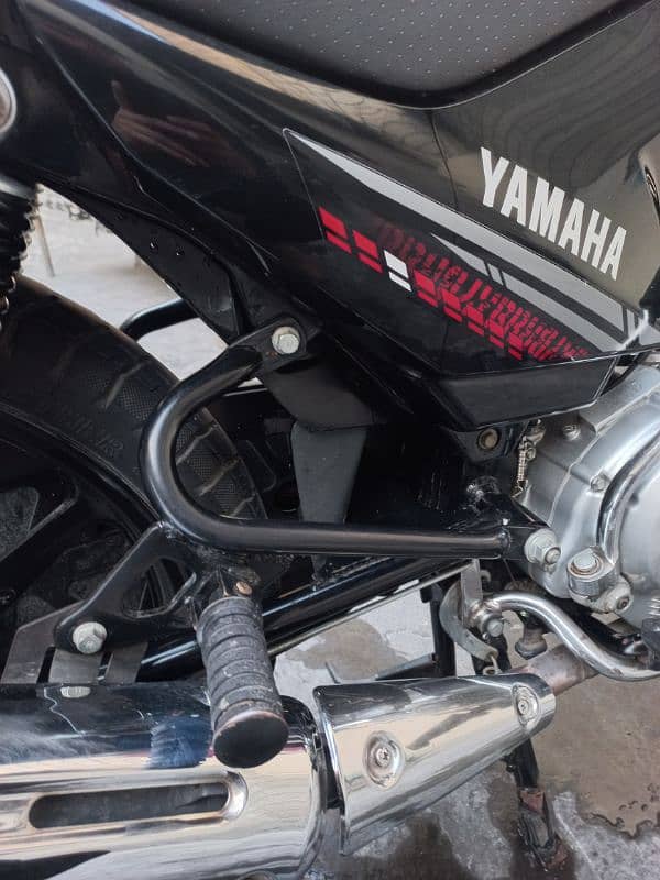 Yamaha YBR 125G 2023 model 2