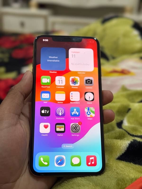 iphone XS max 256 non pta sim working… 5