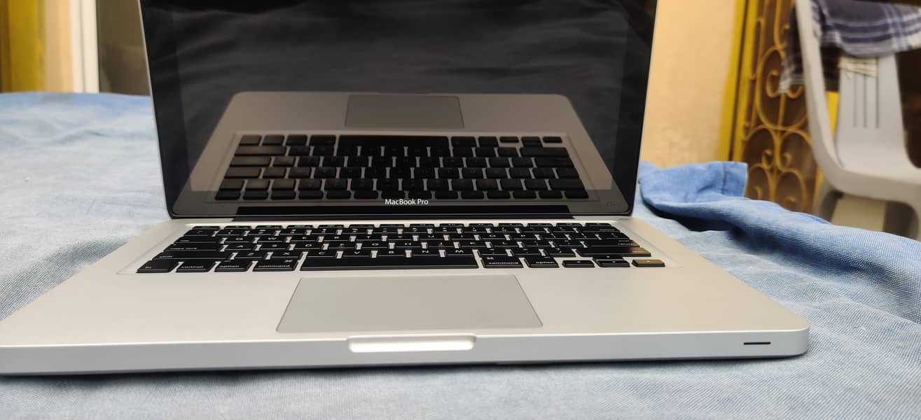 Macbook pro i5 4th Gen 1