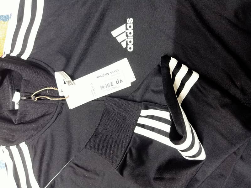 Orignal Adidas UK Tracksuit black branded Medium size 11