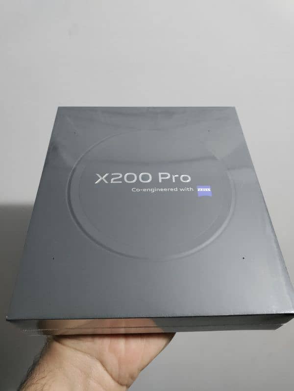 Vivo X200 Pro Black Brand New Packed Official PTA approved 0