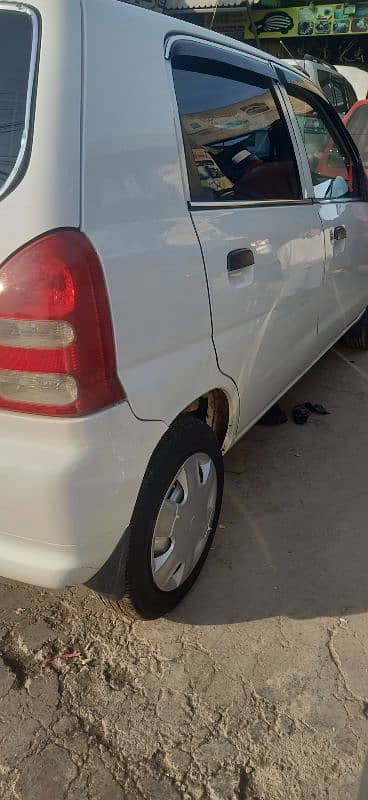 Suzuki Alto 2011 13