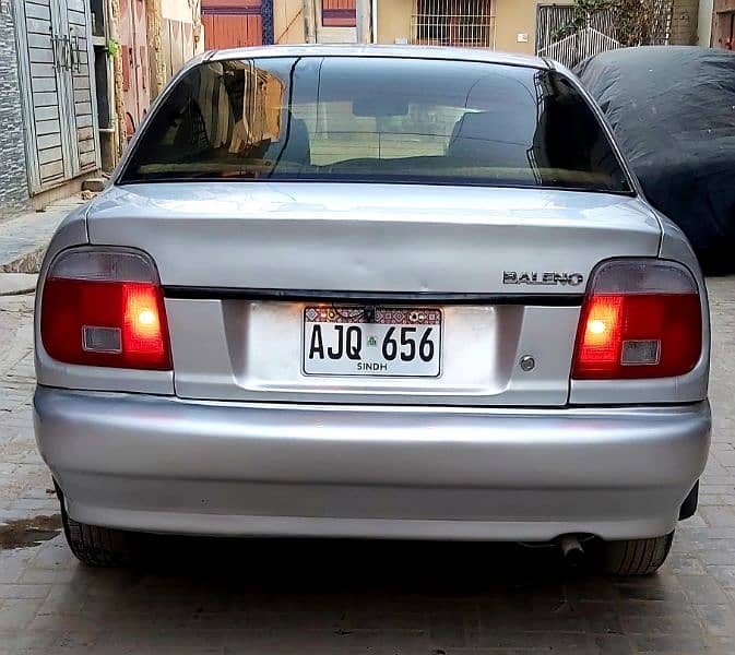 Suzuki Baleno 2005 8