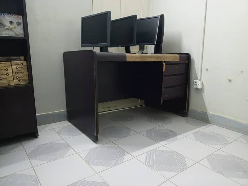 Office Furniture for Sale 2