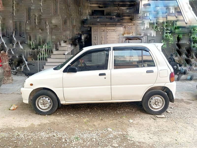 Daihatsu Cuore 2001 2