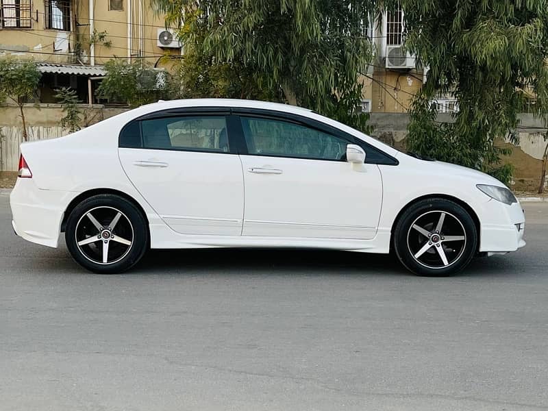 Honda Civic Hybrid 2006 8