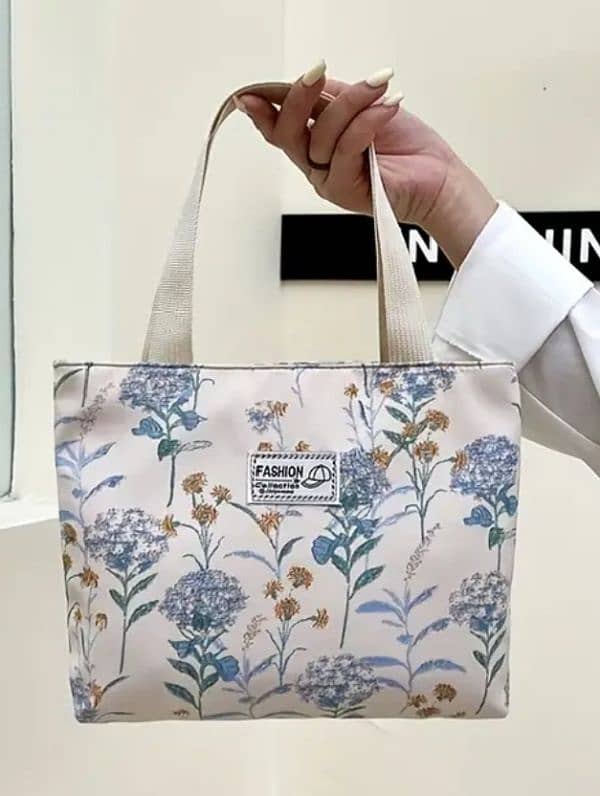 printed hand bag 0