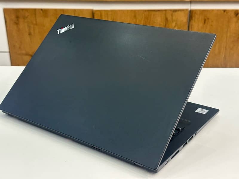 LENOVO THINKPAD T14s ( CORE-i7 - 10th GEN ) 16 GB RAM - 256 GB SSD 2